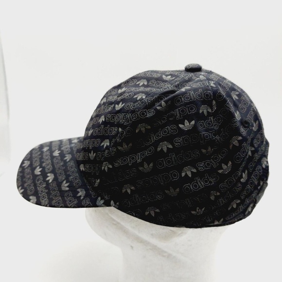 Adidas Logo SnapBack one size fits all - Picture 2 of 5